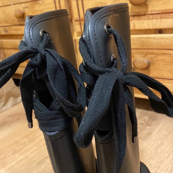 Coach rain boots slightly worn - Picture 5 of 6